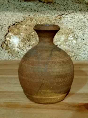 Vase soliflore couleur terre brûte. Pièce unique  